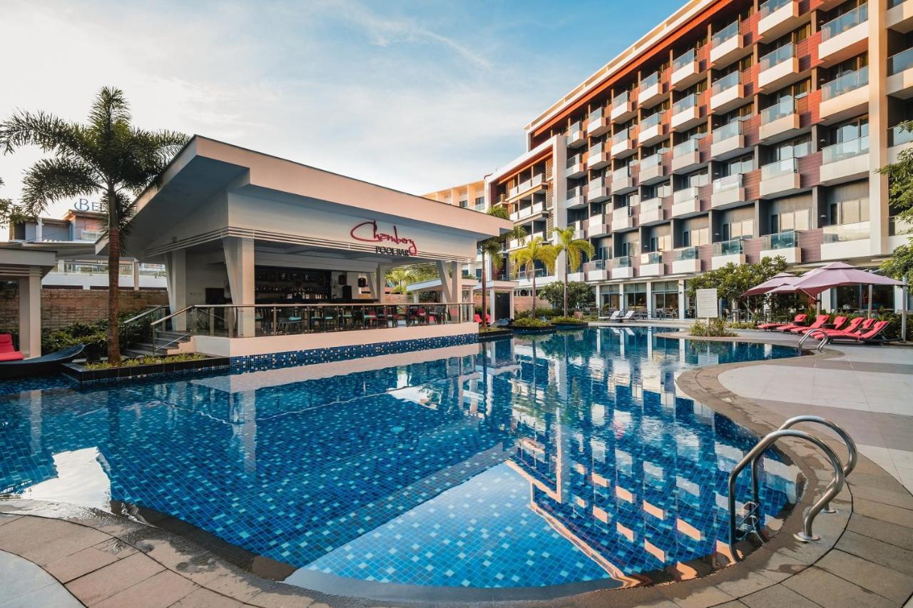Hotel Savoy Boracay Newcoast