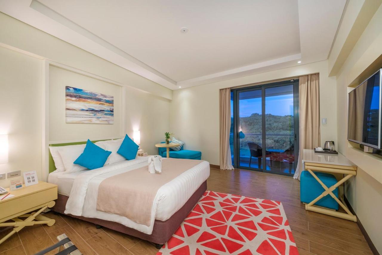 Hotel Savoy Boracay Newcoast