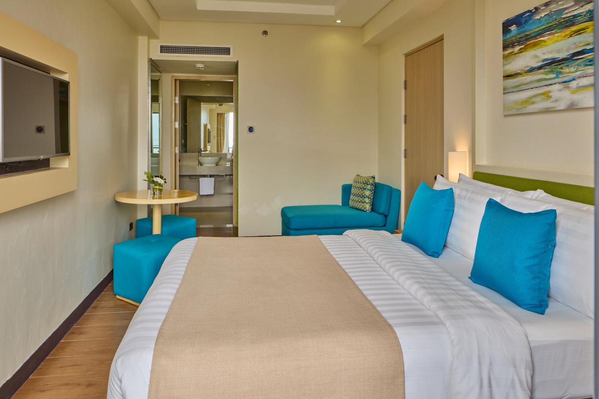 Savoy Boracay Newcoast Hotel 4*